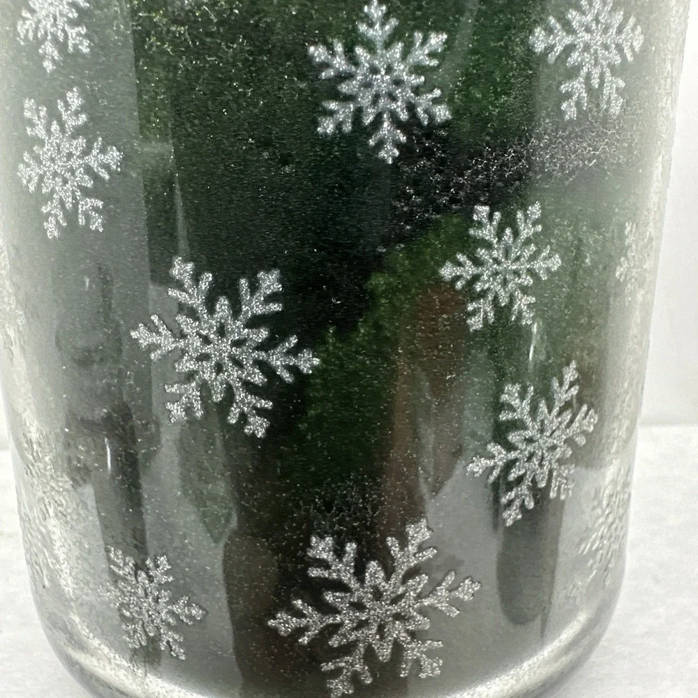 Yankee Candle Retired IN A WINTER WONDERLAND Large 22oz White Label Collectors